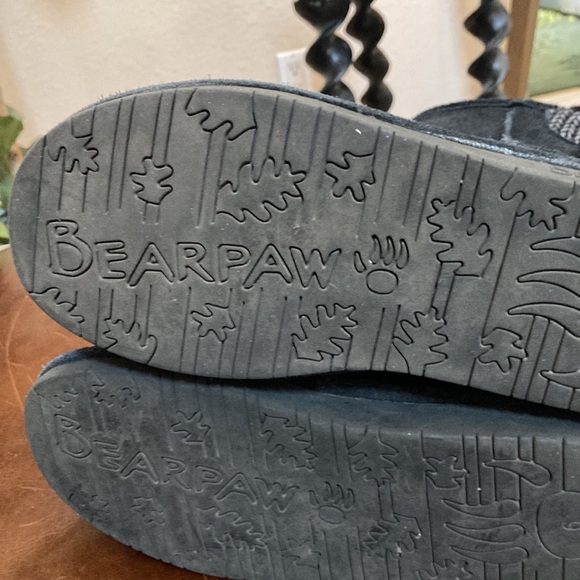 Bear paw  black suede boots size 6 - Picture 5 of 7